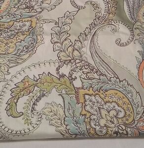 Raymond Waites Pale Pastel Paisley Duvet Cover Set Size Full